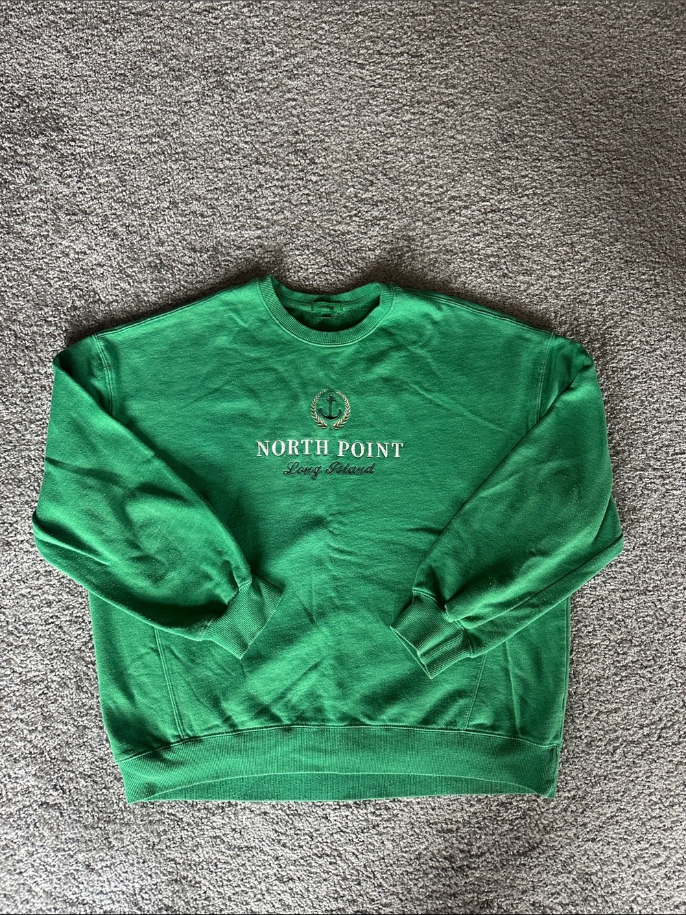 Garage - unisex Long Island green Crewneck Sweatshirt - size medium